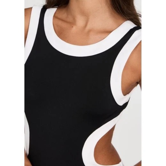 Staud Sarah one piece colorblock swimsuit - Picture 6 of 6